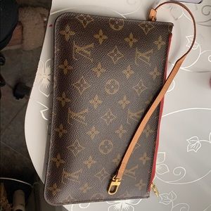 💯❤️preloved Louis Vuitton Neverfull Mm pouch only